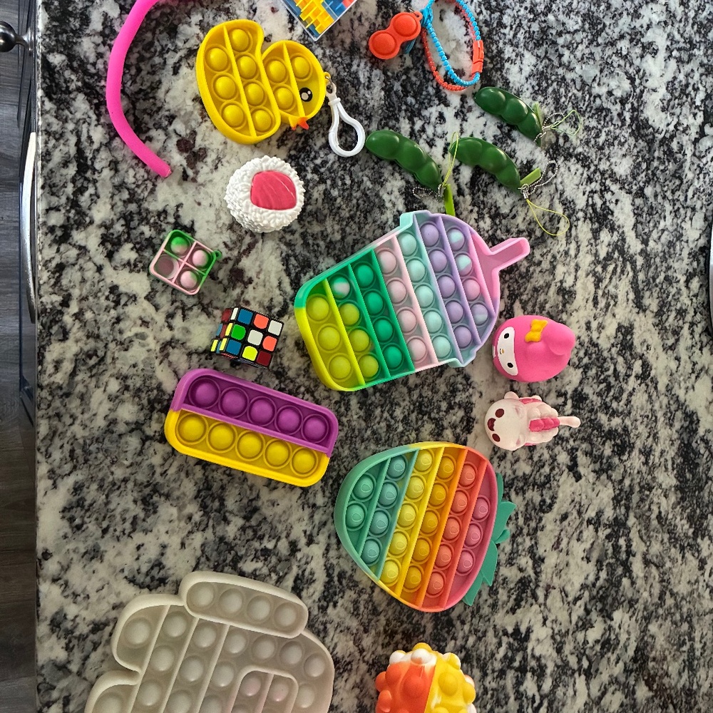 Lot/Group of 17  Fidget/Sensory Toys